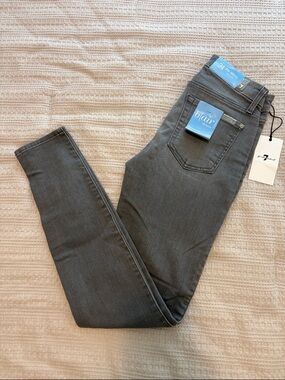 7 For All Mankind Women's Skinny Jeans in Gray